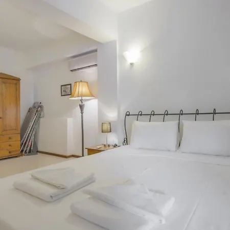 度假居 With Garden Shared Pool - 4 Min From *